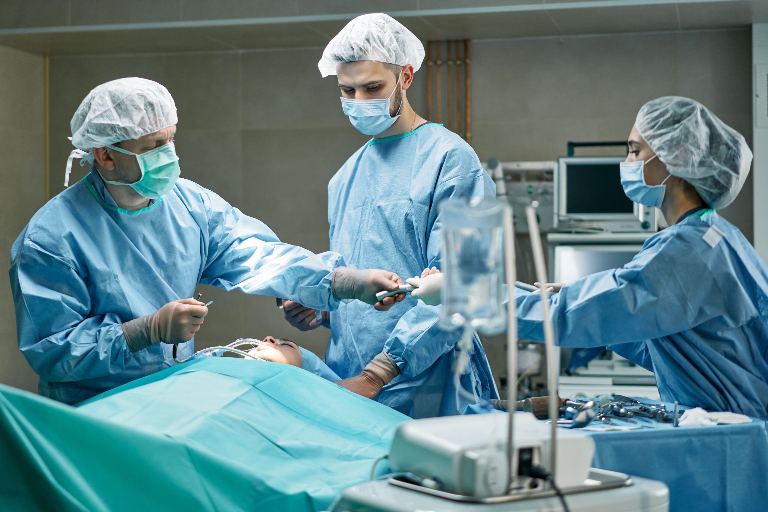 Mother of Six Sues Hospital After Hysterectomy Led to Paralysis and Amputations